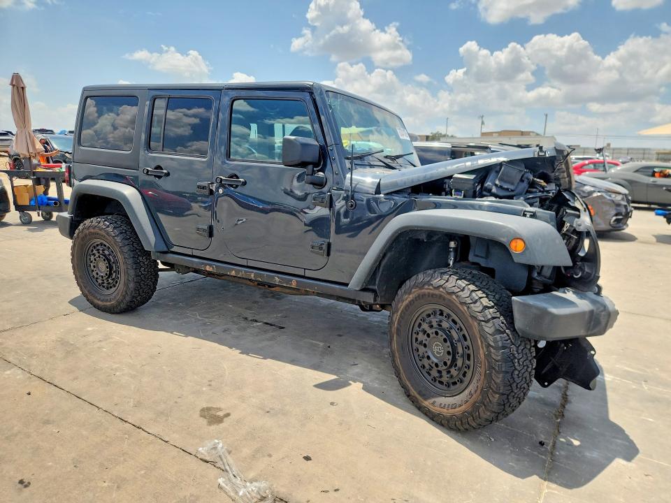 63341826 :رقم المزاد ، 1C4BJWDG7HL621178 vin ، 2017 Jeep Wrangler Unlimited مزاد بيع
