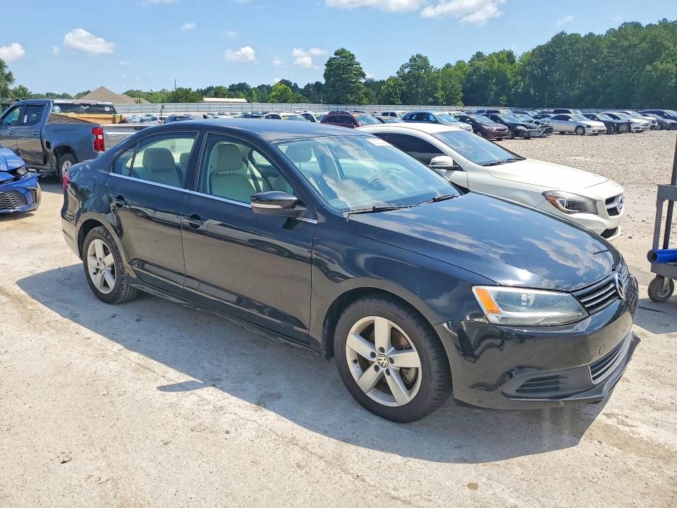 Продажа на аукционе авто 2013 Volkswagen Jetta, vin: 3VWLL7AJ0DM362091, номер лота: 60122396