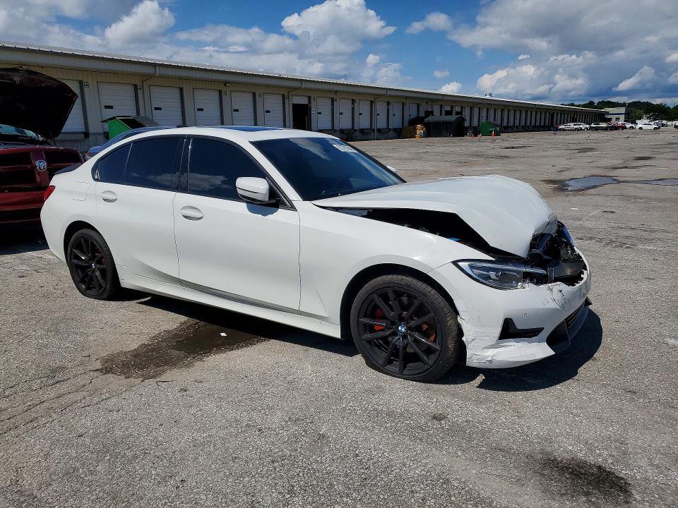 60783946 :رقم المزاد ، WBA5R1C06LFH42630 vin ، 2020 Bmw 330i مزاد بيع