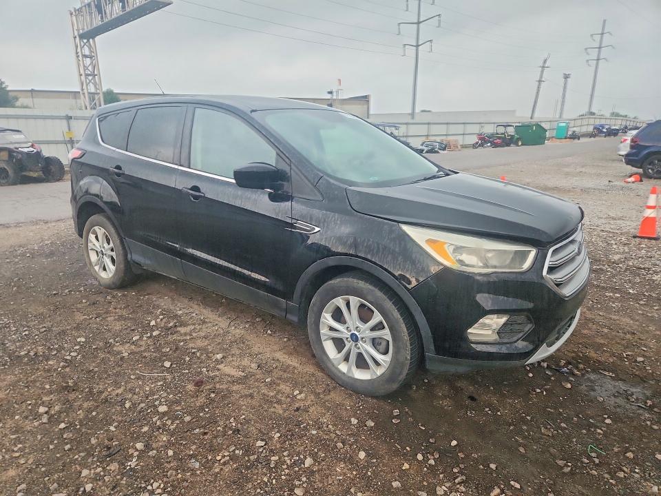 Aukcja sprzedaży 2017 Ford Escape, vin: 1FMCU0GD8HUE05212, numer aukcji: 62163036