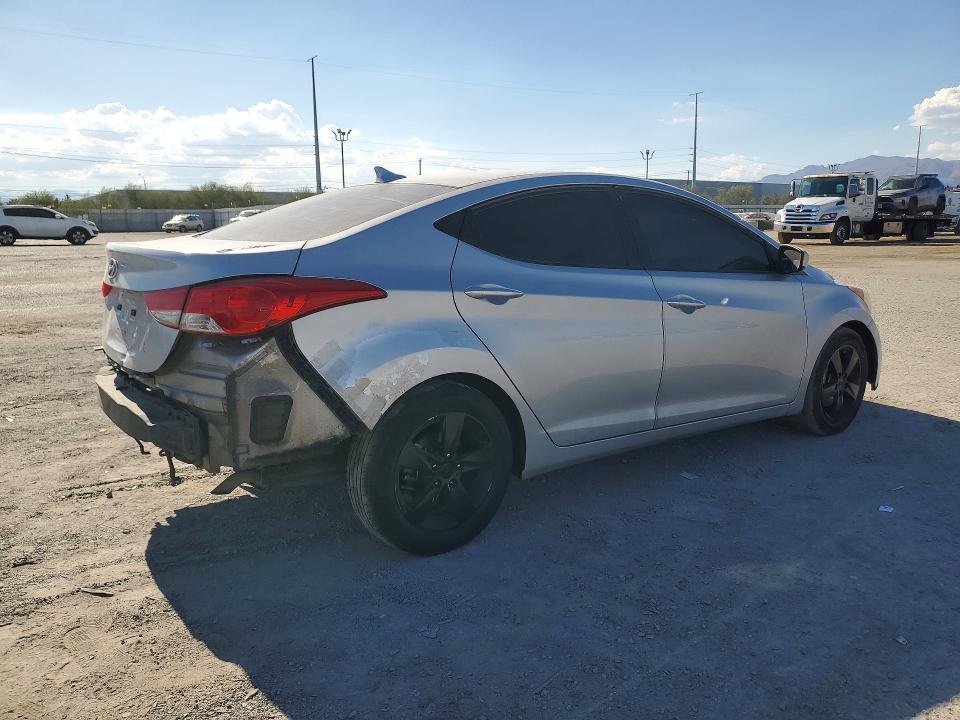 Продаж на аукціоні авто 2012 Hyundai Elantra, vin: 5NPDH4AE8CH072146, номер лоту: 61931586