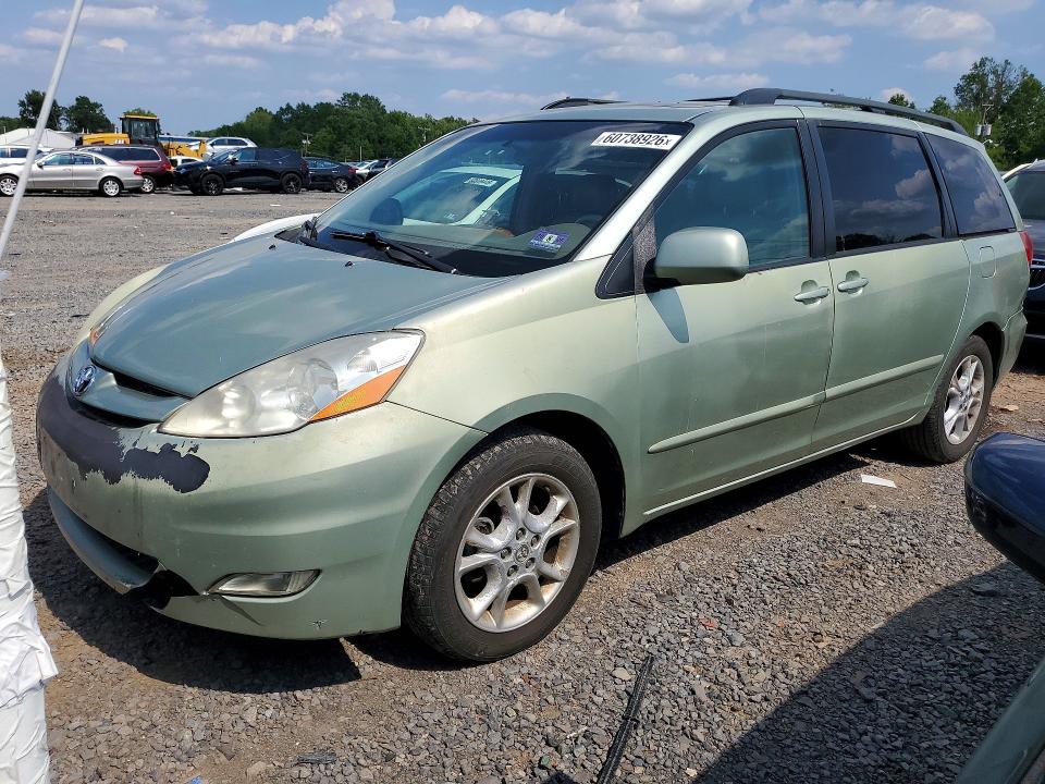 2006 Toyota Sienna მანქანა იყიდება აუქციონზე, vin: 5TDZA22C26S529625, აუქციონის ნომერი: 60738926