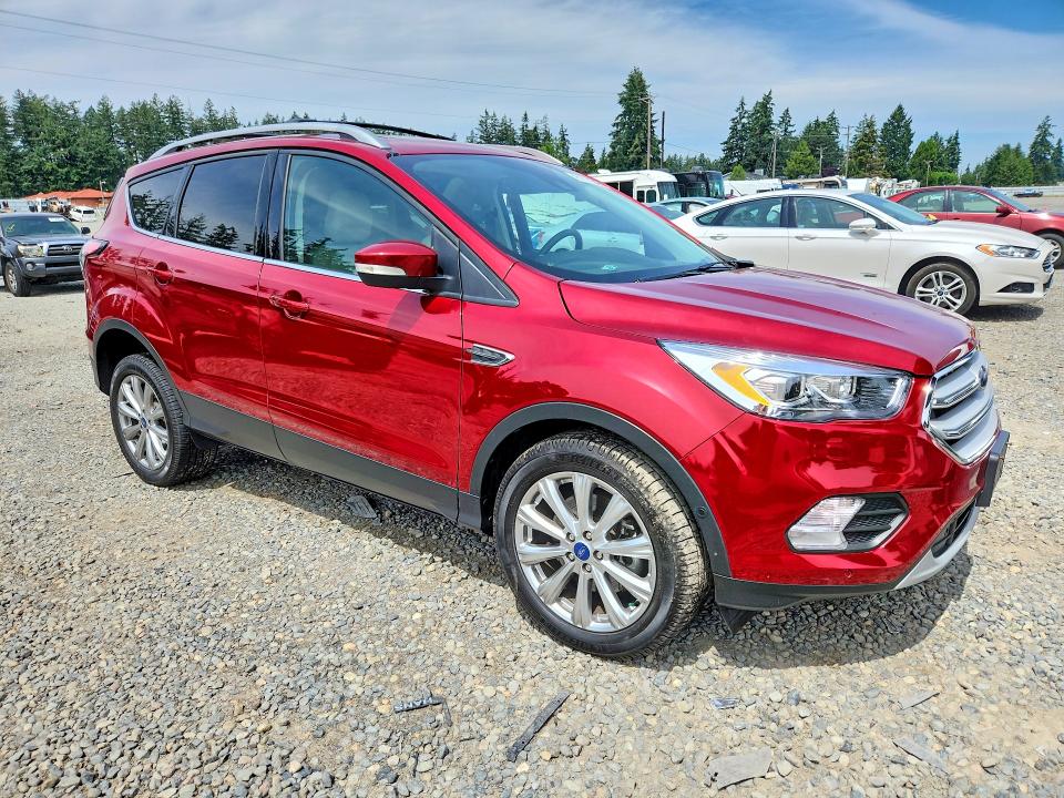 Продажа на аукционе авто 2018 Ford Escape, vin: 1FMCU9J94JUD05798, номер лота: 61726546