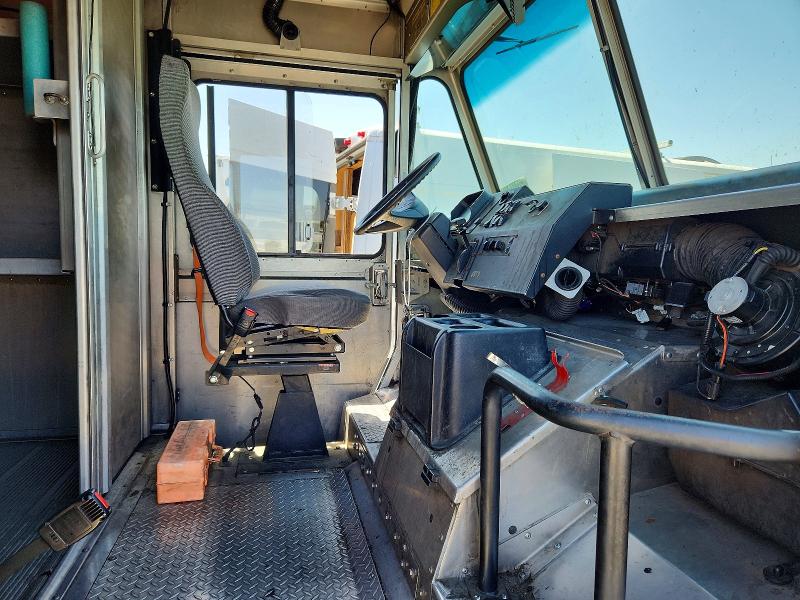 Продаж на аукціоні авто 2020 Freightliner Chassis, vin: 4UZAC2EA4LCMK2991, номер лоту: 64871106