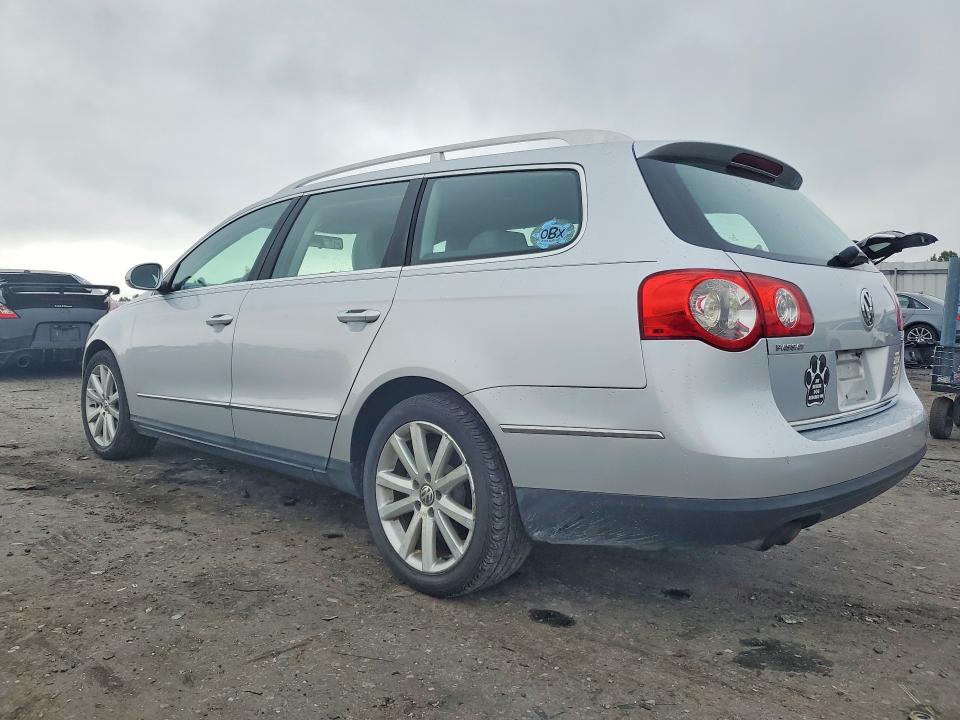 59823906 :رقم المزاد ، WVWXK7AN2AE148425 vin ، 2010 Volkswagen Passat مزاد بيع