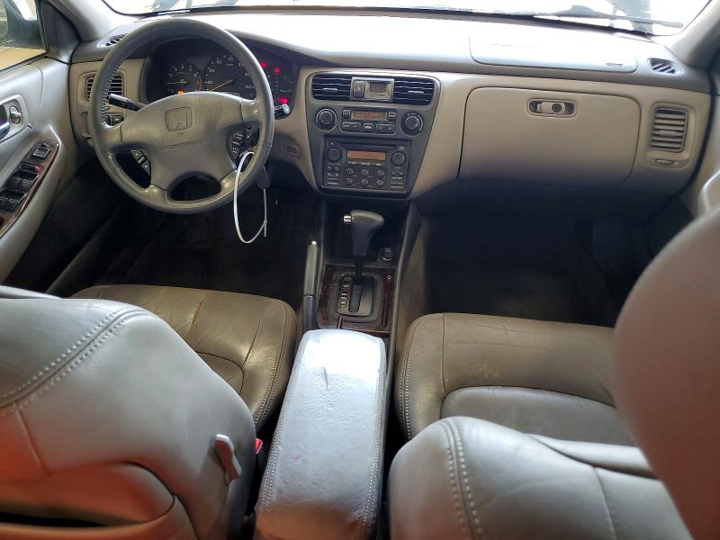 60804726 :رقم المزاد ، 1HGCG1652YA097422 vin ، 2000 Honda Accord مزاد بيع