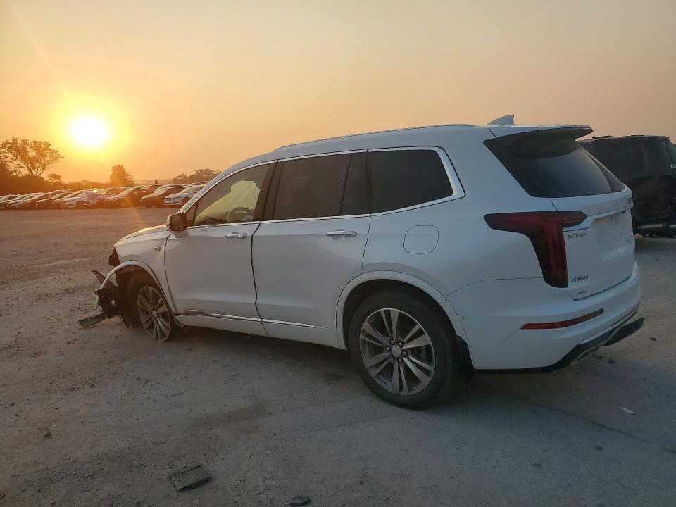 Продаж на аукціоні авто 2021 Cadillac Xt6, vin: 1GYKPDRS5MZ114586, номер лоту: 62781596