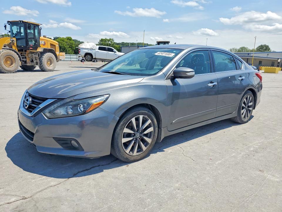 Продажа на аукционе авто 2017 Nissan Altima, vin: 1N4AL3AP0HC174112, номер лота: 62401686
