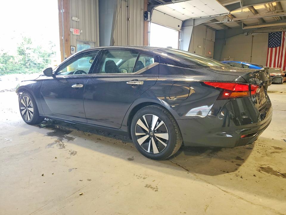 60387326 :رقم المزاد ، 1N4BL4DV2KC127045 vin ، 2019 Nissan Altima مزاد بيع