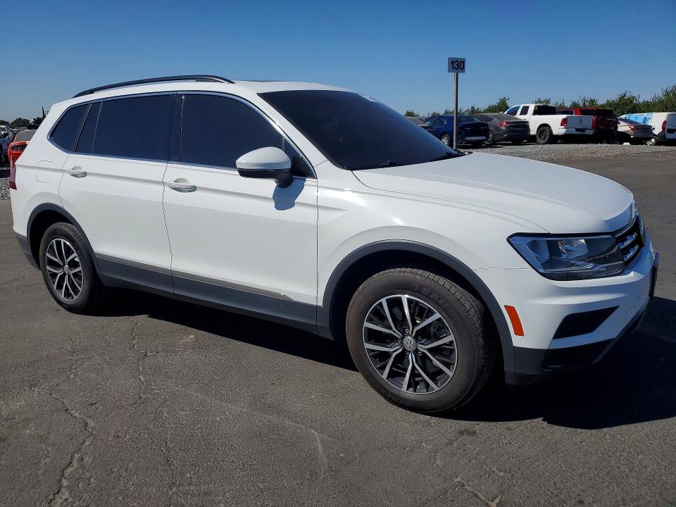 2021 Volkswagen Tiguan მანქანა იყიდება აუქციონზე, vin: 3VV2B7AX1MM092974, აუქციონის ნომერი: 61874336