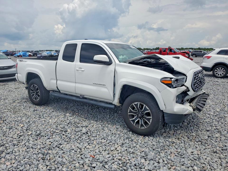 63382126 :رقم المزاد ، 3TYRZ5CN5NT020657 vin ، 2022 Toyota Tacoma مزاد بيع