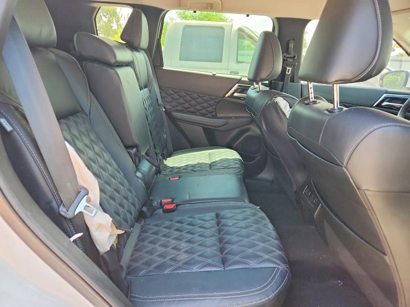 60062726 :رقم المزاد ، JA4J3VA89PZ047962 vin ، 2023 Mitsubishi Outlander مزاد بيع