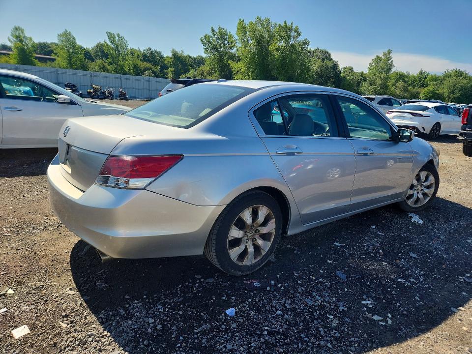 Aukcja sprzedaży 2010 Honda Accord, vin: 1HGCP2F8XAA079921, numer aukcji: 85965615