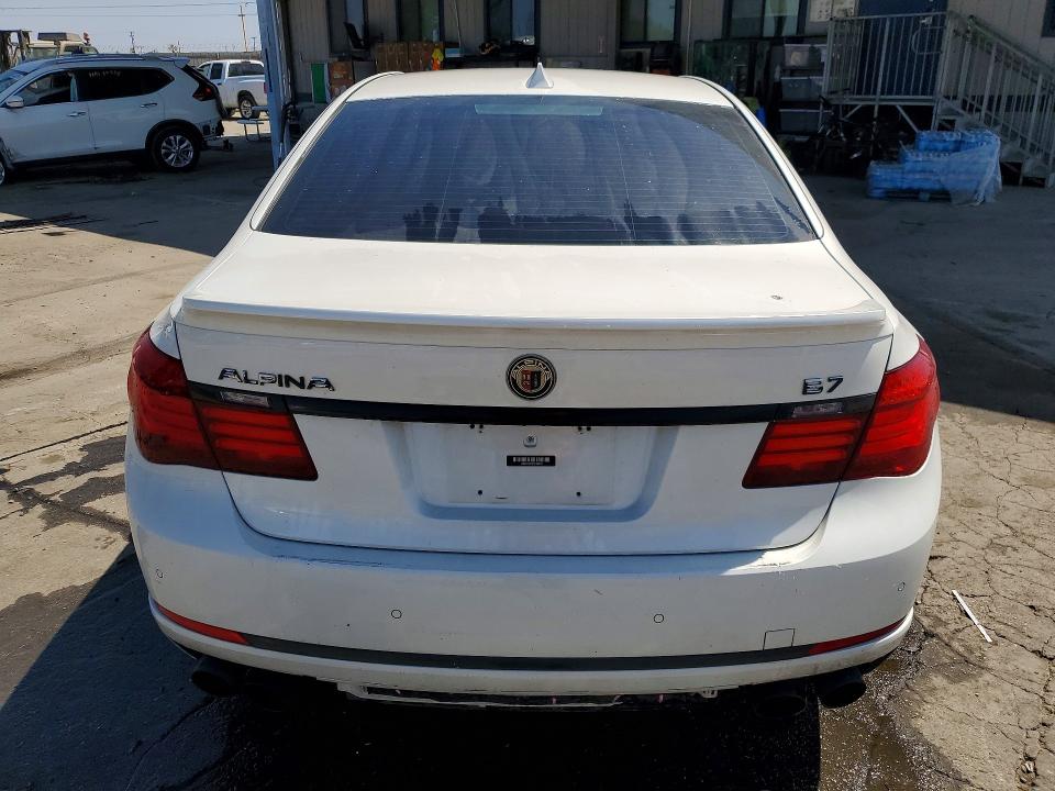 63345686 :رقم المزاد ، WBAYE8C55FD136598 vin ، 2015 Bmw Alpina B7 مزاد بيع