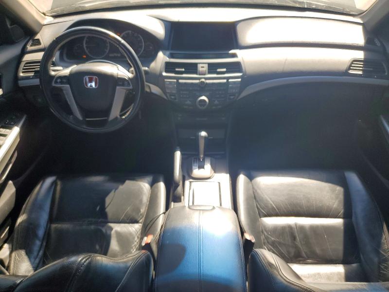 61111806 :رقم المزاد ، 1HGCP26898A131209 vin ، 2008 Honda Accord مزاد بيع