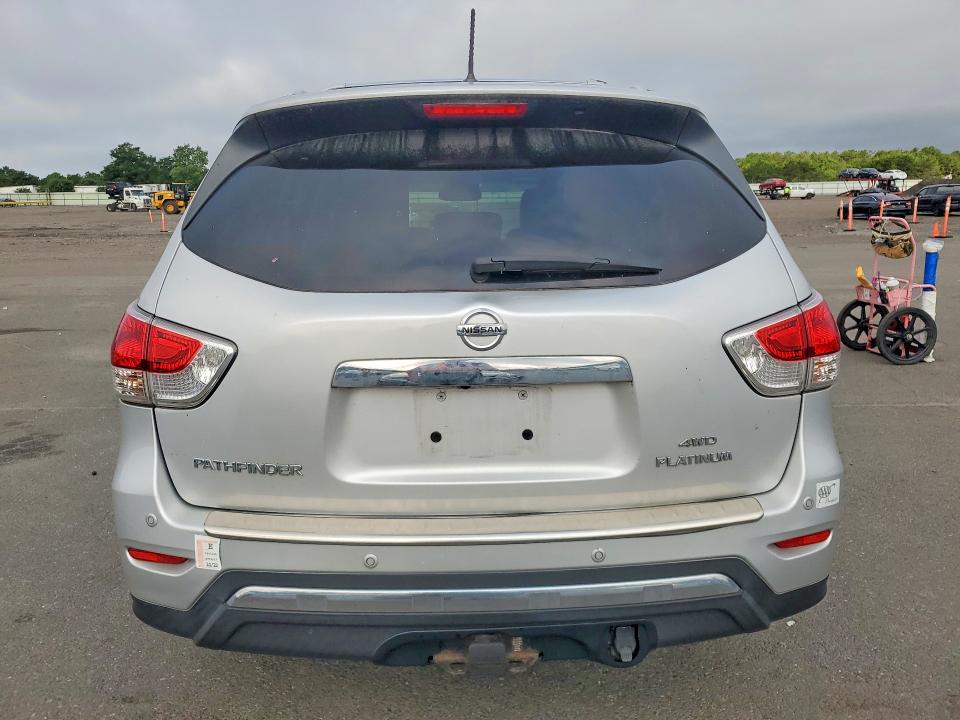 62121856 :رقم المزاد ، 5N1AR2MM9EC683496 vin ، 2014 Nissan Pathfinder مزاد بيع