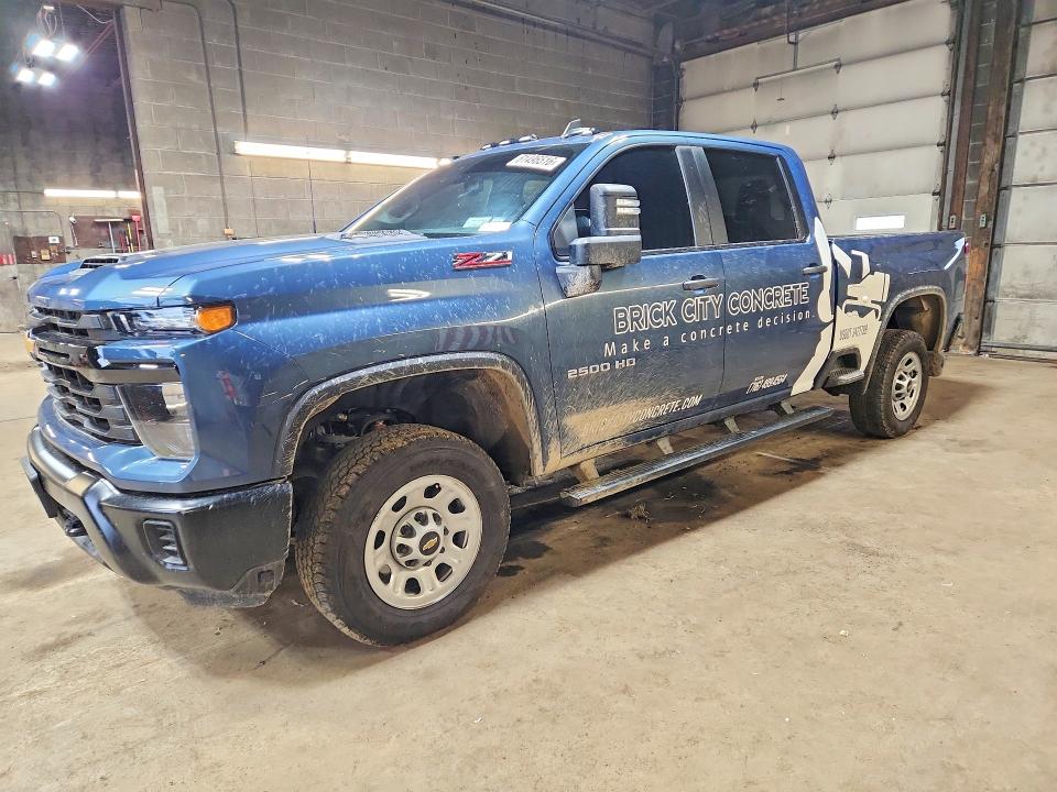 Продажа на аукционе авто 2025 Chevrolet Silverado, vin: 1GC4KLEY1SF367890, номер лота: 61496516