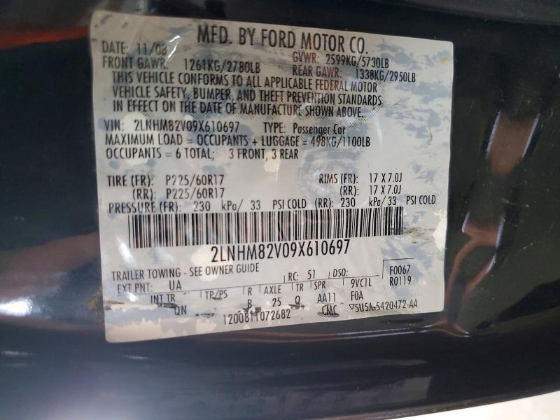 62626196 :رقم المزاد ، 2LNHM82V09X610697 vin ، 2009 Lincoln Town Car مزاد بيع