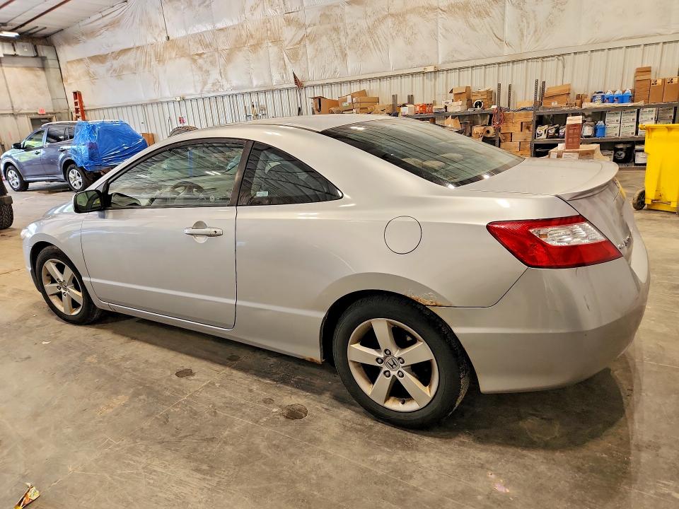 62774076 :رقم المزاد ، 2HGFG11848H558653 vin ، 2008 Honda Civic مزاد بيع
