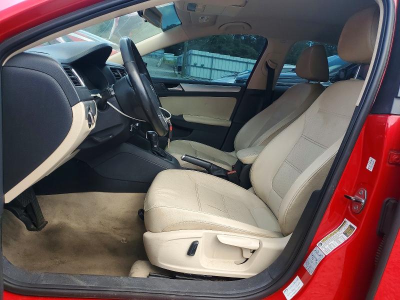 60320156 :رقم المزاد ، 3VWDX7AJ0DM289071 vin ، 2013 Volkswagen Jetta مزاد بيع