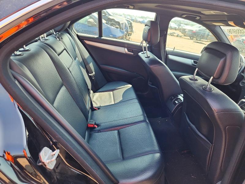 2014 Mercedes-benz C მანქანა იყიდება აუქციონზე, vin: WDDGF8AB6EA921948, აუქციონის ნომერი: 61555976