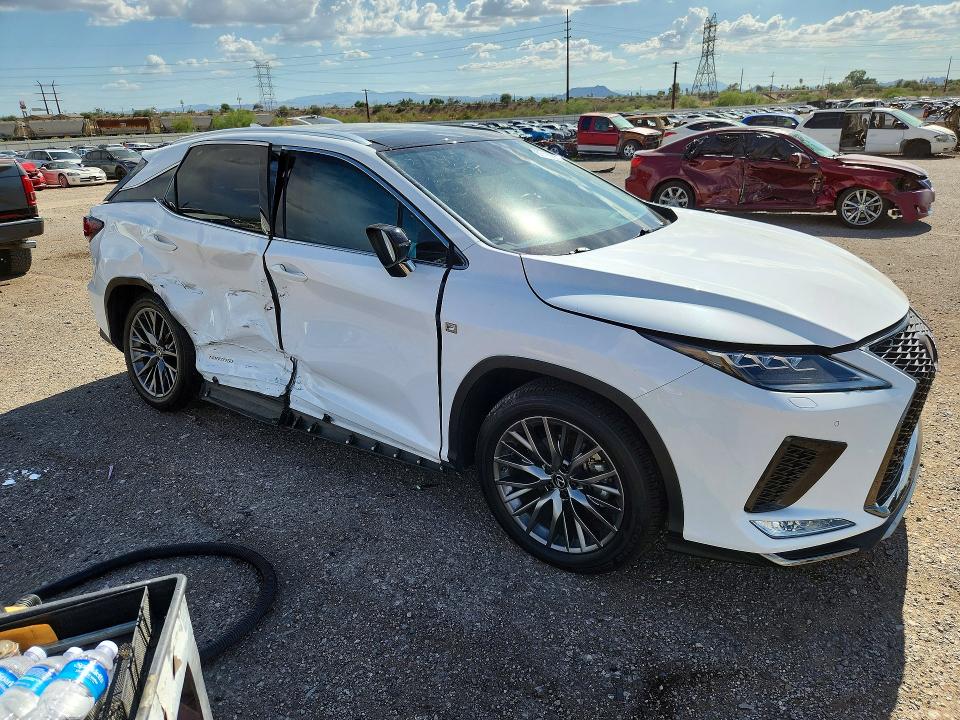 2022 Lexus Rx მანქანა იყიდება აუქციონზე, vin: 2T2YGMDA4NC085197, აუქციონის ნომერი: 63180836