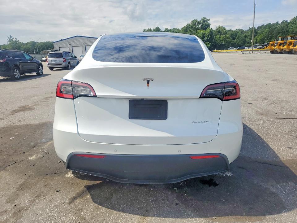 Продажа на аукционе авто 2021 Tesla Model Y, vin: 5YJYGDEE6MF082849, номер лота: 60759946