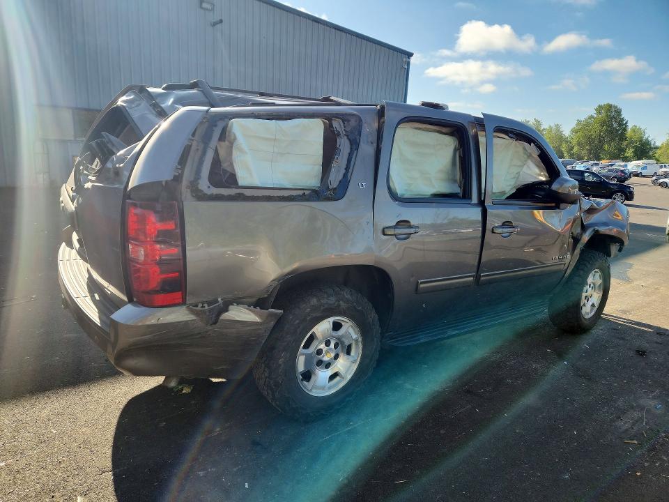 60799266 :رقم المزاد ، 1GNSKBE06DR121244 vin ، 2013 Chevrolet Tahoe مزاد بيع