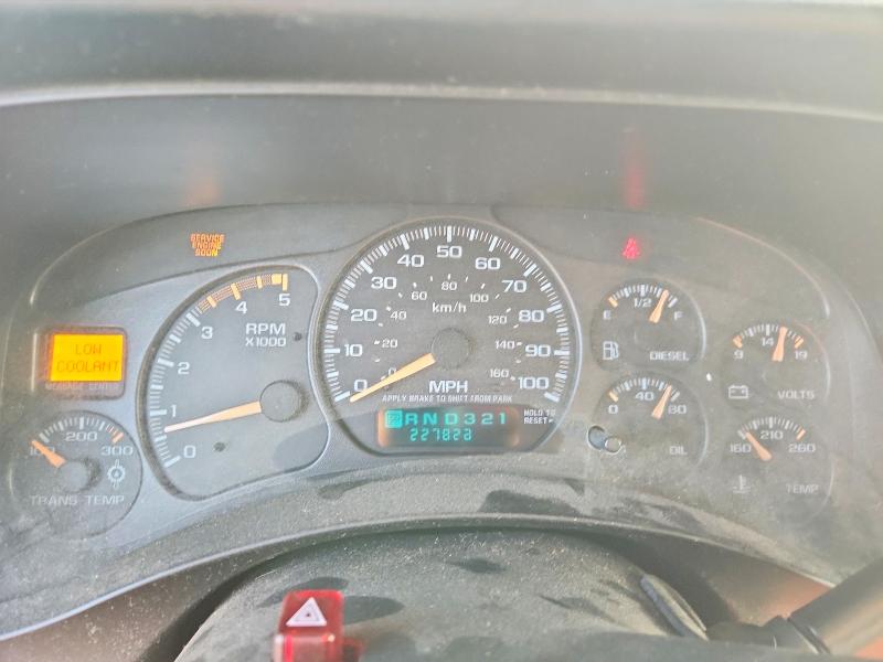 61320216 :رقم المزاد ، 1GCHC23102F216103 vin ، 2002 Chevrolet Silverado مزاد بيع
