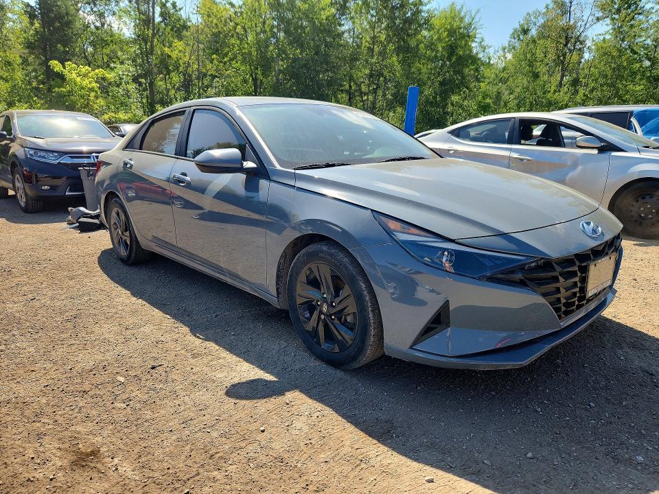 60447696 :رقم المزاد ، KMHLM4AJ7NU019978 vin ، 2022 Hyundai Elantra مزاد بيع