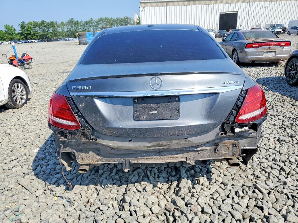 58478146 :رقم المزاد ، WDDZF4KB4HA100190 vin ، 2017 Mercedes-benz E مزاد بيع