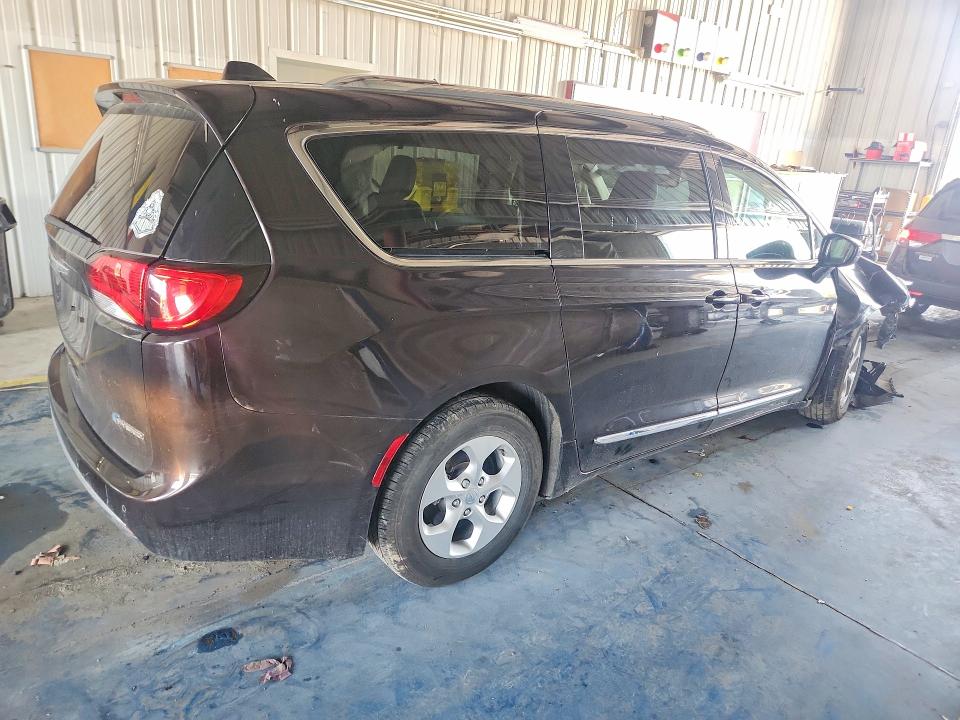 Aukcja sprzedaży 2018 Chrysler Pacifica, vin: 2C4RC1L7XJR236613, numer aukcji: 59615406