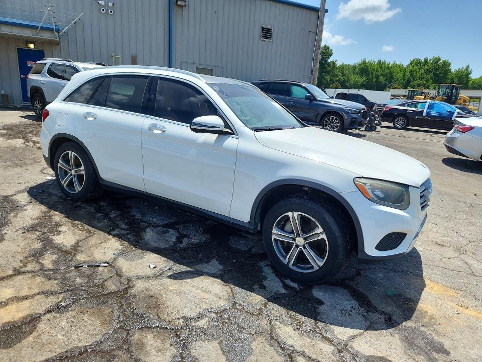 2017 Mercedes-benz Glc მანქანა იყიდება აუქციონზე, vin: WDC0G4JB6HF196807, აუქციონის ნომერი: 60934936