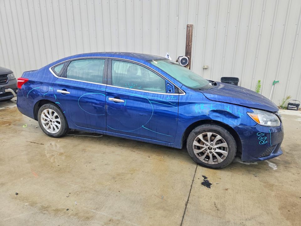 59987806 :رقم المزاد ، 3N1AB7AP9KY434738 vin ، 2019 Nissan Sentra مزاد بيع
