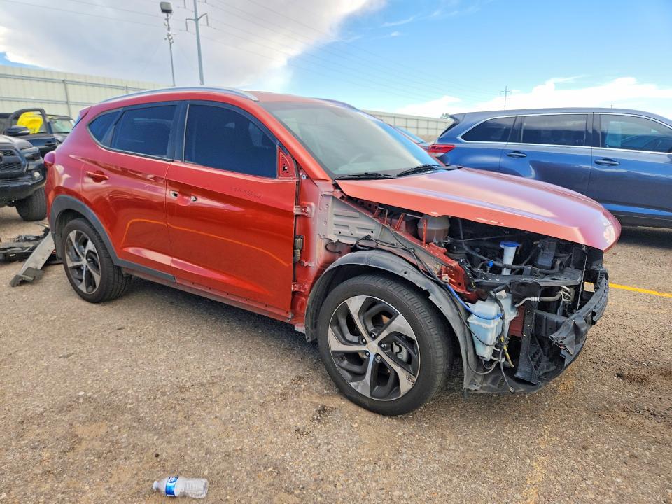 Продажа на аукционе авто 2016 Hyundai Tucson, vin: KM8J33A28GU058434, номер лота: 62162336