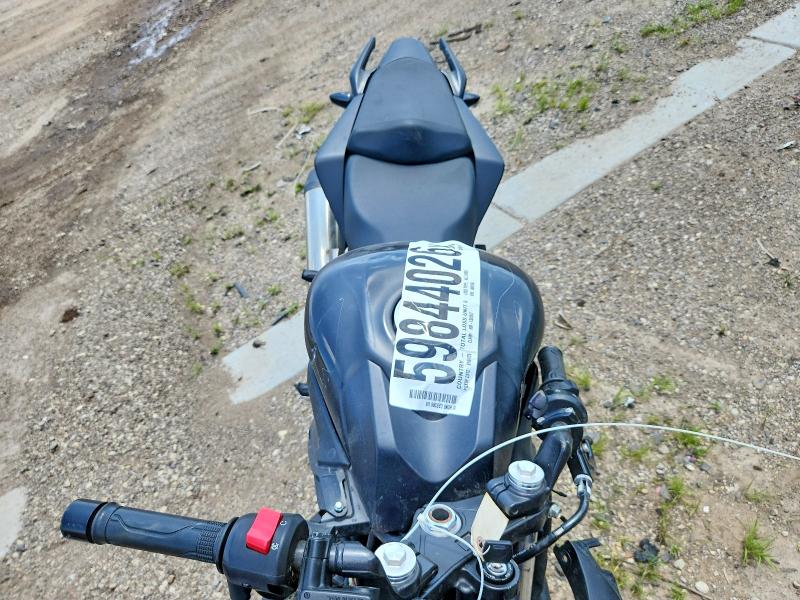 59844026 :رقم المزاد ، MLHNC5104N5800266 vin ، 2022 Honda Cbr300 مزاد بيع