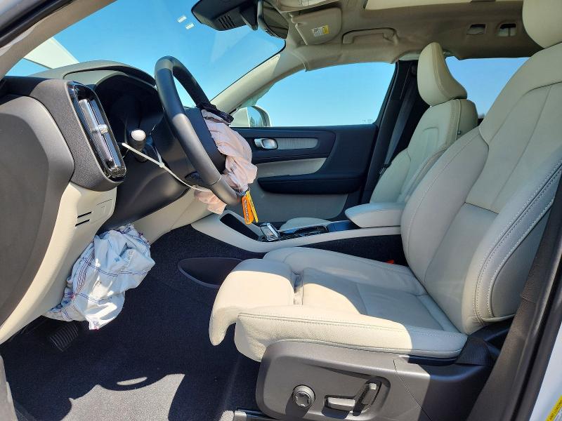 Продажа на аукционе авто 2025 Volvo Xc40, vin: YV4L12UE2S2555855, номер лота: 60092266