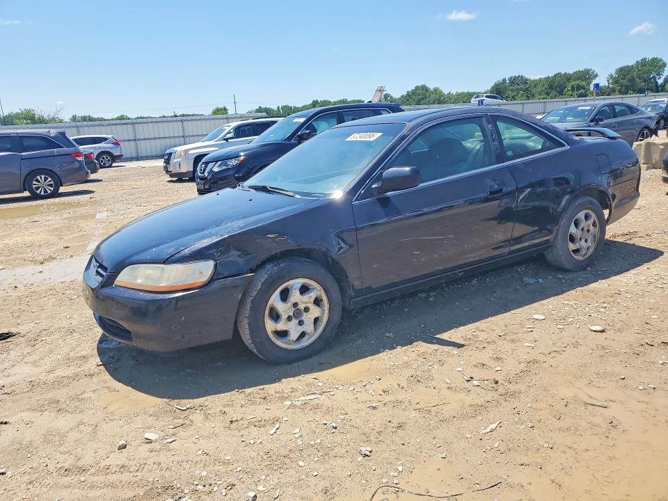 2000 Honda Accord მანქანა იყიდება აუქციონზე, vin: 1HGCG3257YA004976, აუქციონის ნომერი: 57240096