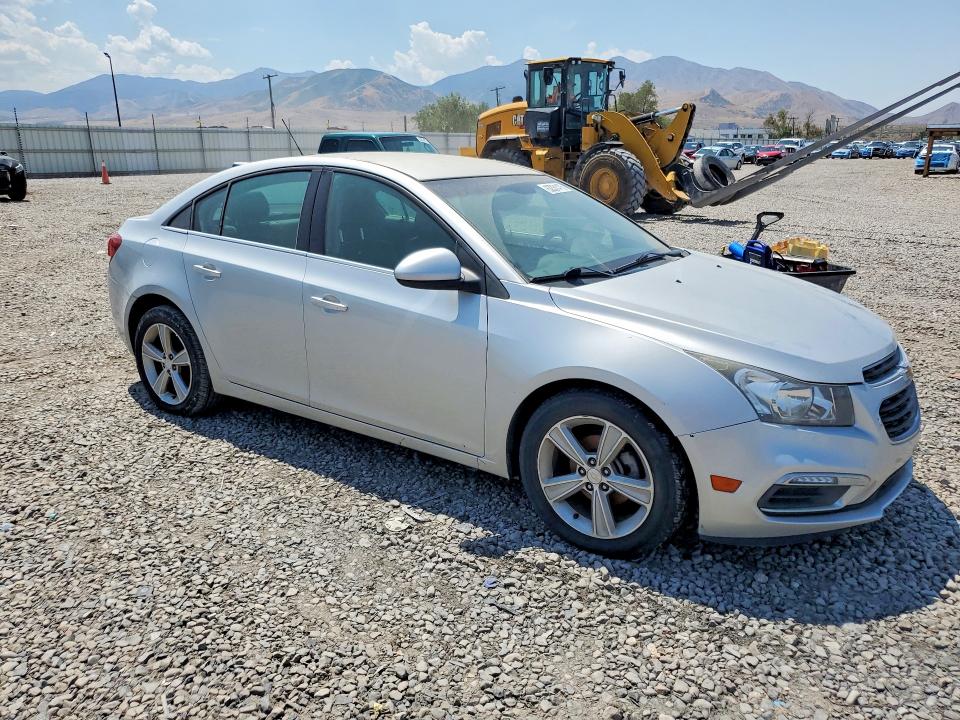 63331476 :رقم المزاد ، 1G1PE5SB3F7182099 vin ، 2019 Chevrolet Cruze مزاد بيع