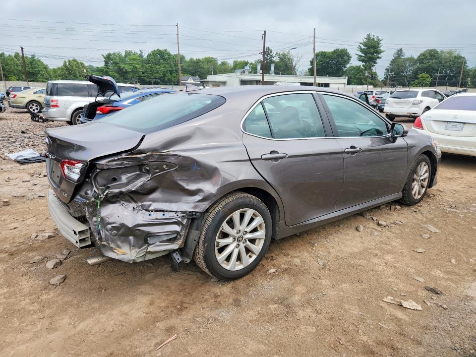 2020 Toyota Camry მანქანა იყიდება აუქციონზე, vin: 4T1C11AK1LU395931, აუქციონის ნომერი: 62595956