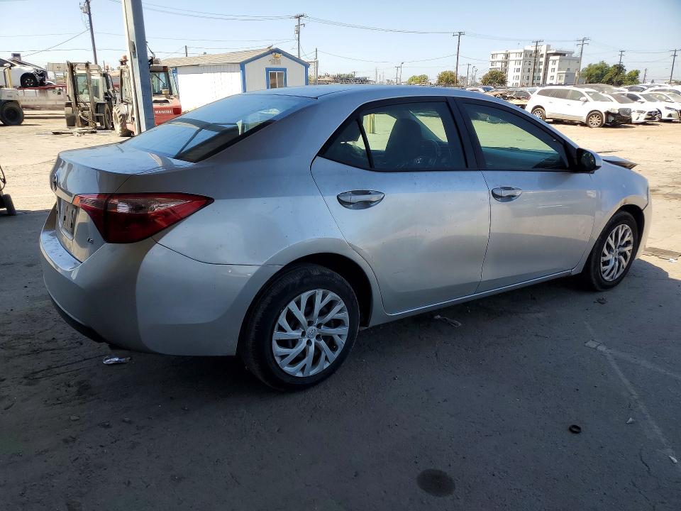 Продаж на аукціоні авто 2019 Toyota Corolla, vin: 5YFBURHE1KP899512, номер лоту: 61385606
