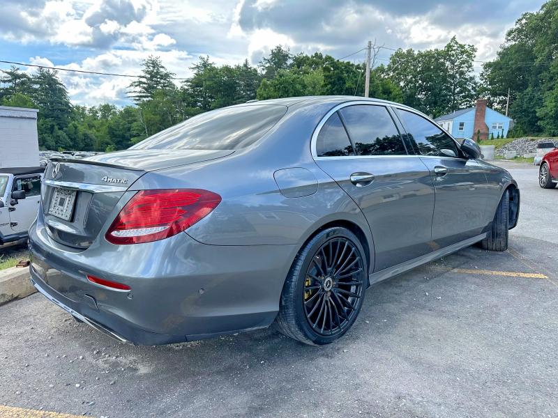 60966266 :رقم المزاد ، WDDZF4KB8HA079800 vin ، 2017 Mercedes-benz E مزاد بيع