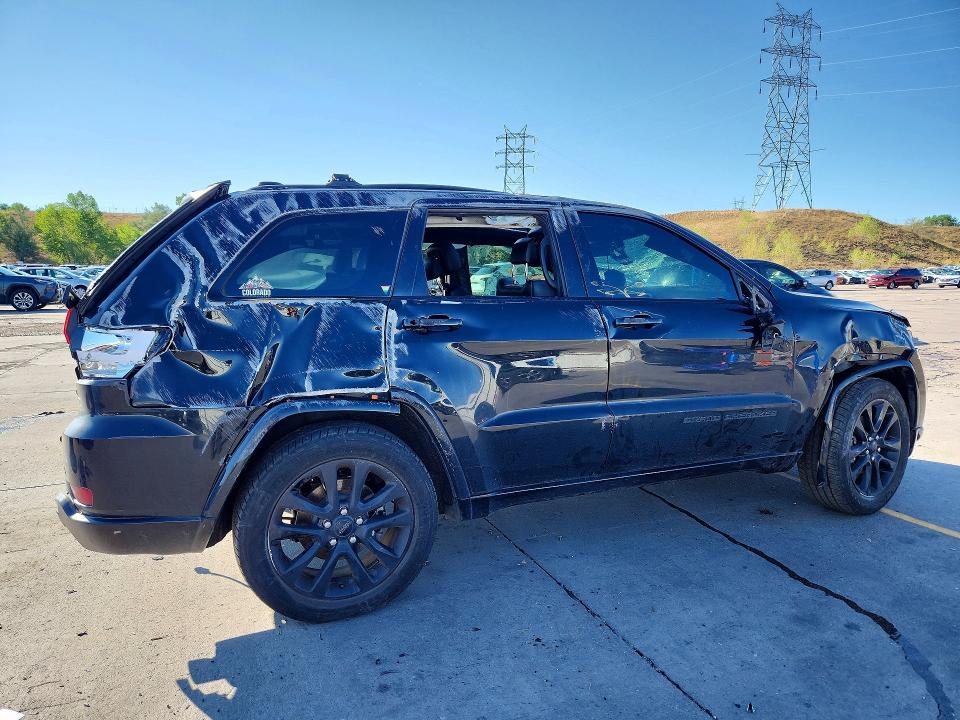 62285086 :رقم المزاد ، 1C4RJFAGXJC332756 vin ، 2018 Jeep Grand Cherokee مزاد بيع