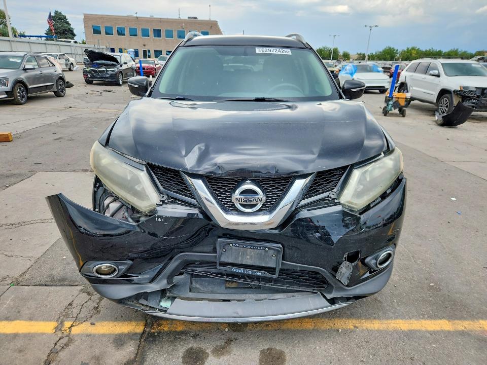 62972426 :رقم المزاد ، 5N1AT2MV2FC811864 vin ، 2015 Nissan Rogue مزاد بيع