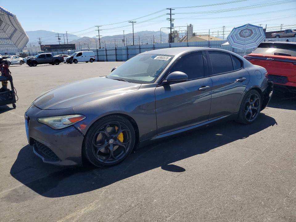 Продаж на аукціоні авто 2018 Alfa Romeo Giulia, vin: ZARFAECN5J7585491, номер лоту: 60960526
