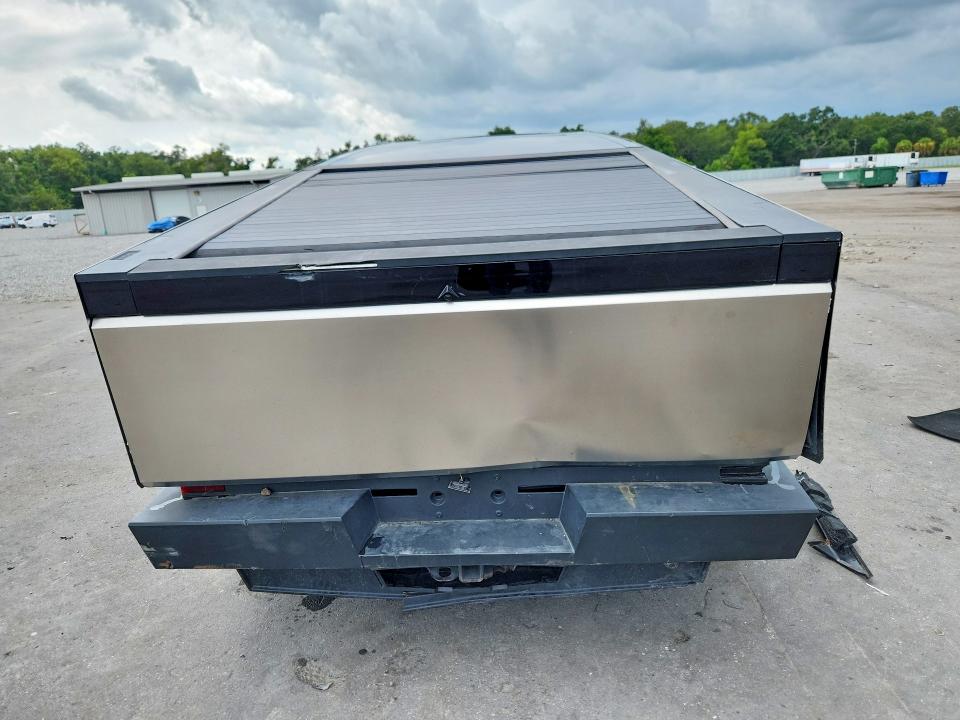 Продаж на аукціоні авто 2025 Tesla Cybertruck, vin: 7G2CEHED5SA075011, номер лоту: 62816176