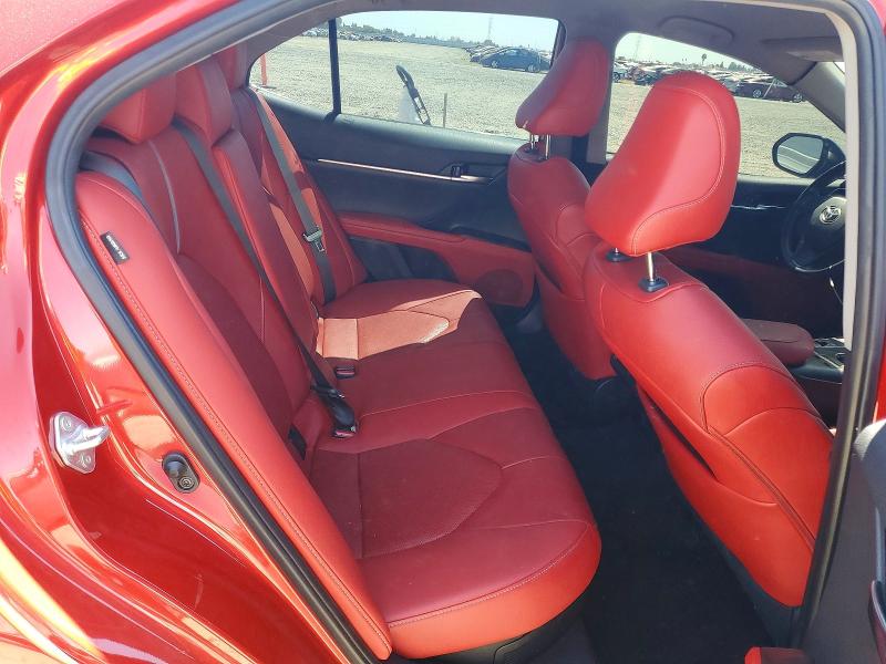 Продажа на аукционе авто 2021 Toyota Camry, vin: 4T1K31AK4MU030800, номер лота: 60181086