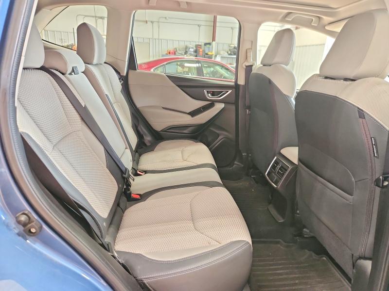 61580906 :رقم المزاد ، JF2SKAEC8KH545901 vin ، 2019 Subaru Forester مزاد بيع