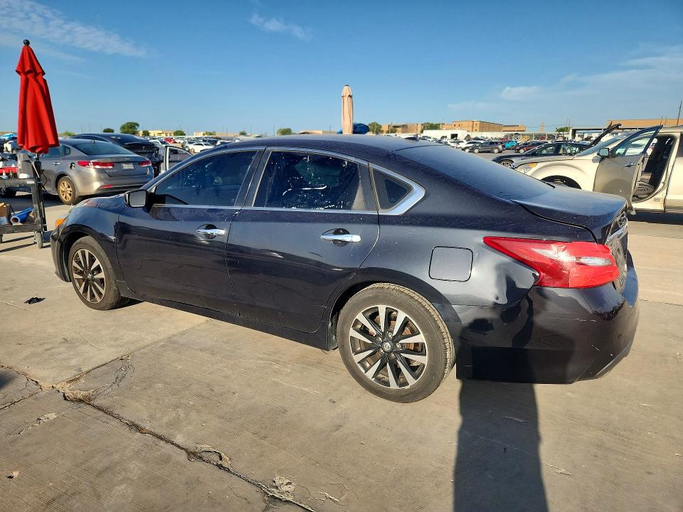 Продаж на аукціоні авто 2018 Nissan Altima, vin: 1N4AL3AP9JC203984, номер лоту: 60504216