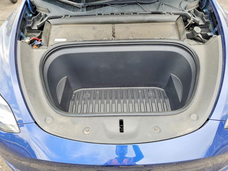 2022 Tesla Model Y მანქანა იყიდება აუქციონზე, vin: 7SAYGDEF5NF463671, აუქციონის ნომერი: 62231456
